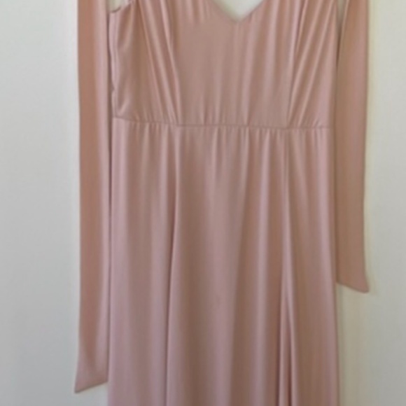 Show me your mumu. Jenn Maxi (dusty blush crisp) - Picture 3 of 3